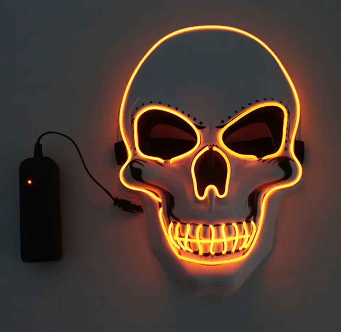 Leuchtende Totenkopf Maske aus Kunststoff für Partys | Ideal für Gruppenkostüme 9